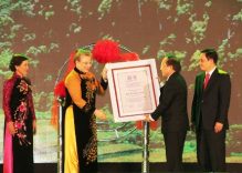 Ninh Binh hosts grand ceremony for world peace