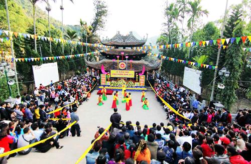 The most famous spring festivals in Vietnam